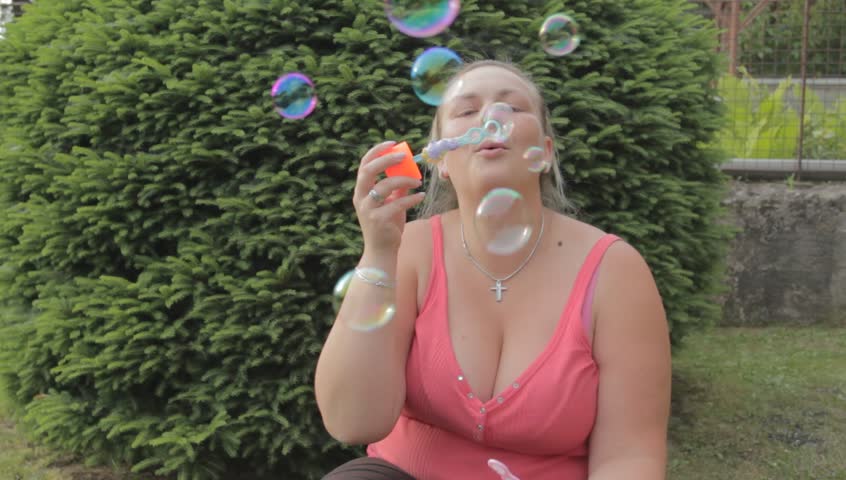 Busty Bubbles
